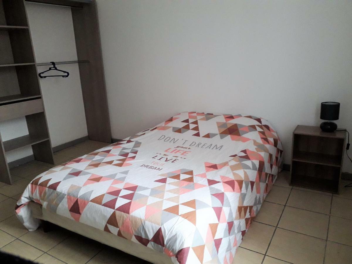 Appart Comme Chez Soi Pusignan Zewnętrze zdjęcie