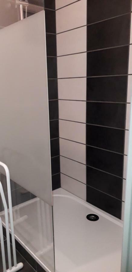 Appart Comme Chez Soi Pusignan Zewnętrze zdjęcie